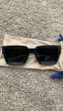 Load image into Gallery viewer, Louis Vuitton Black 1.1 Millionaire Sunglasses E