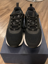 Load image into Gallery viewer, Dior B22 Black &amp; White