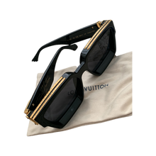 Load image into Gallery viewer, Louis Vuitton Black 1.1 Millionaire Sunglasses E