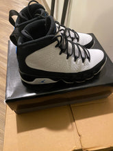 Load image into Gallery viewer, Air Jordan 9 Unc