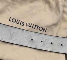 Load image into Gallery viewer, LOUIS VUITTON REVERSO 40MM REVERSIBLE 120 CM